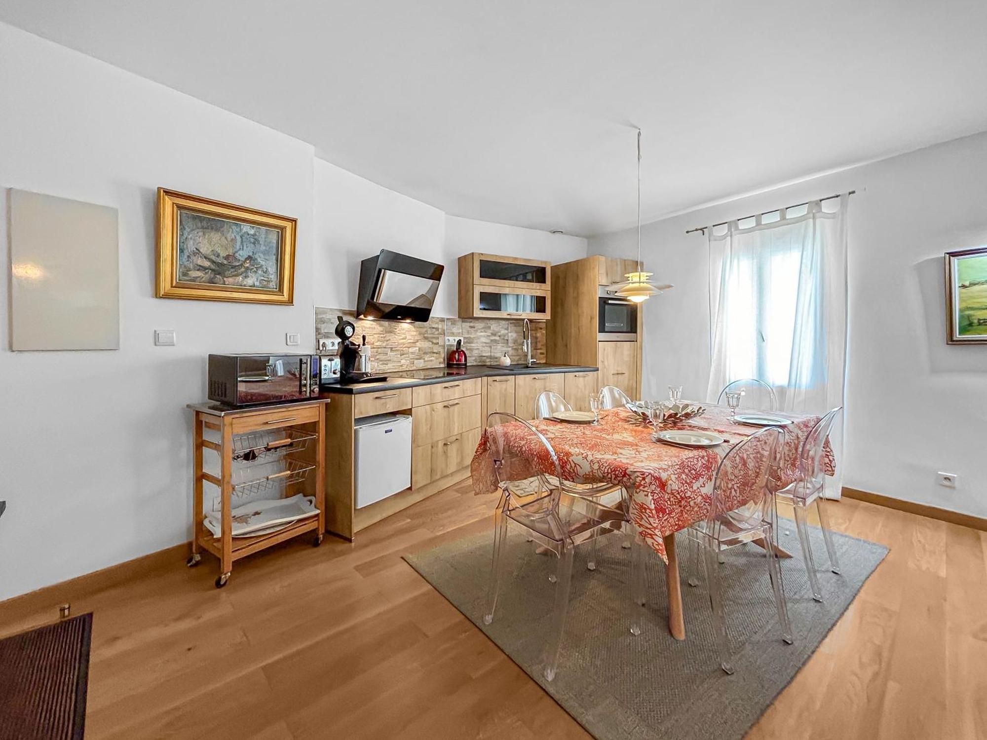 Un Petit Nid Au Bord De La Sorgue Apartamento LʼIsle-sur-la-Sorgue Exterior foto
