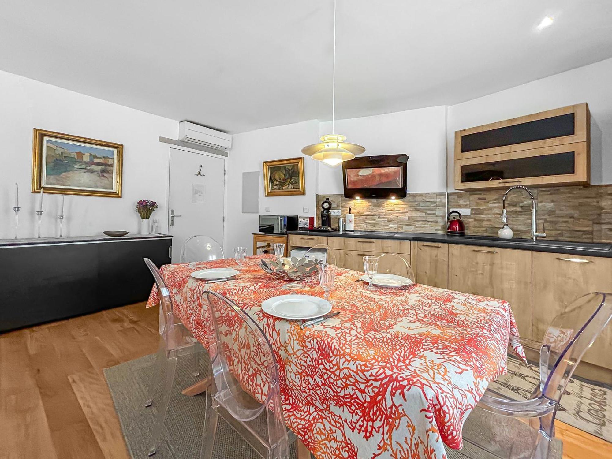 Un Petit Nid Au Bord De La Sorgue Apartamento LʼIsle-sur-la-Sorgue Exterior foto